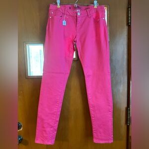 EUC Celebrity Pink jeans. Size 9. Juniors.